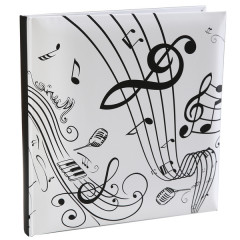 1001 Idees De Decoration Theme Musique Notes Musique Geantes En Plastique Suspensions Vinyles